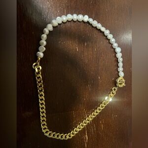 Freshwater pearl/gold tone chain from Wolf & Badger